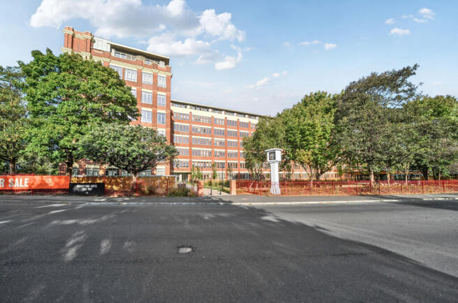 2 bed Apartment for sale Image 9
