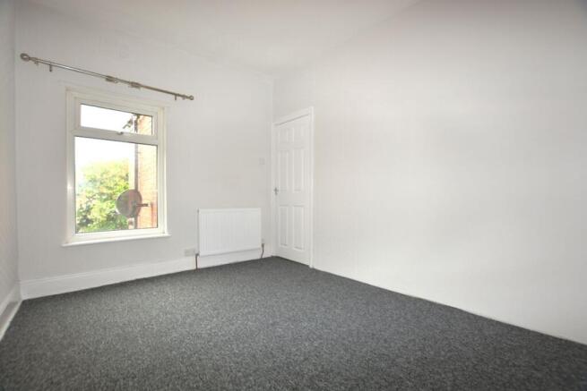 3 bed Terraced to rent Image 11