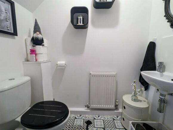 CLOAK ROOM