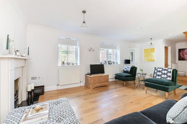 Dining/Sitting Room