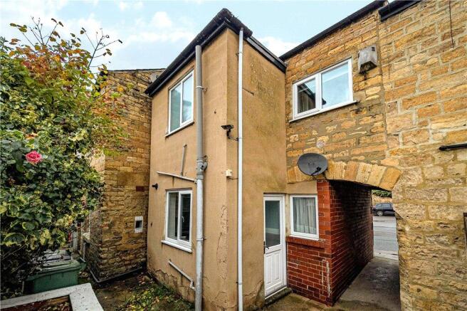 2 bed Terraced for sale Image 6