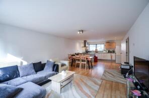 302b, Devons Road, London E3 3PN