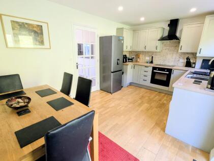 Leeward Lane, Torquay, TQ2