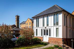 Butchers Cottage, Southdowns Park, Haywards Heath RH16 4NH
