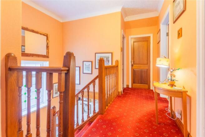 4 bed Detached for sale Image 10