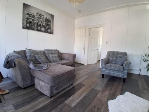 3 bed Terraced for sale Image 4