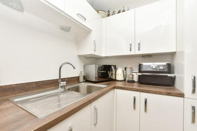 Lounge/Kitchen /Dining Area