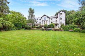 Flat 3a, 286 Woodcote Court, Brooklands Road, Weybridge KT13 0QX