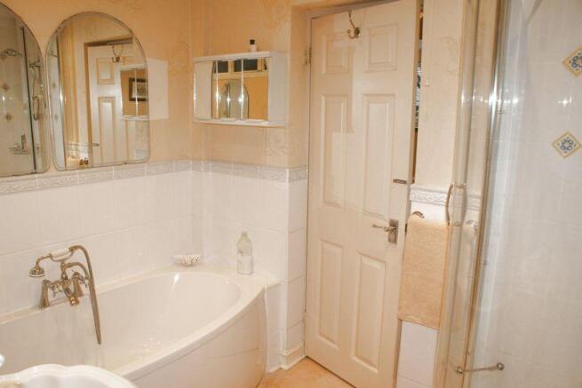 ensuite 1