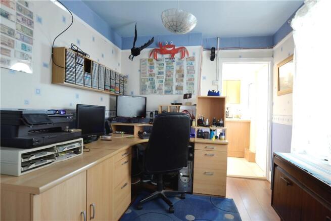 Photo 10