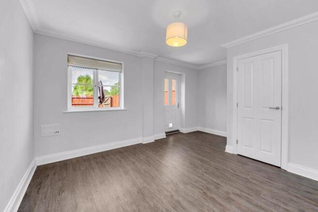 Sitting Room/Kitchen