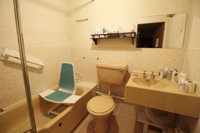 Photo 10