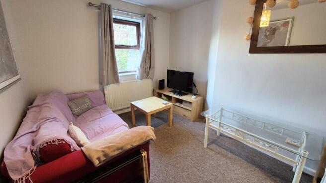 Flat for sale Image 12