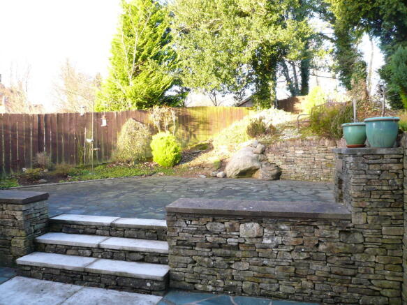Photo 10