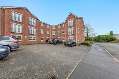 Planewood Gardens, Lowton, WA3