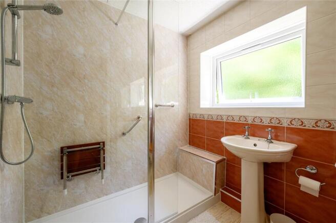 4 bed Detached for sale Image 12