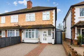 98, Prairie Road, Addlestone KT15 2TL