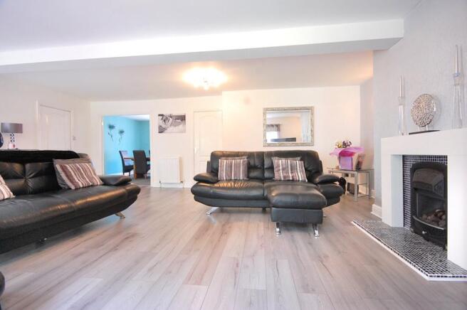 Lounge 2