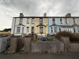 9, Victoria Terrace, High Street, Caernarfon LL55 3LT