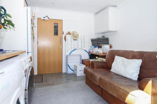 IMG_1432-2-5.jpg