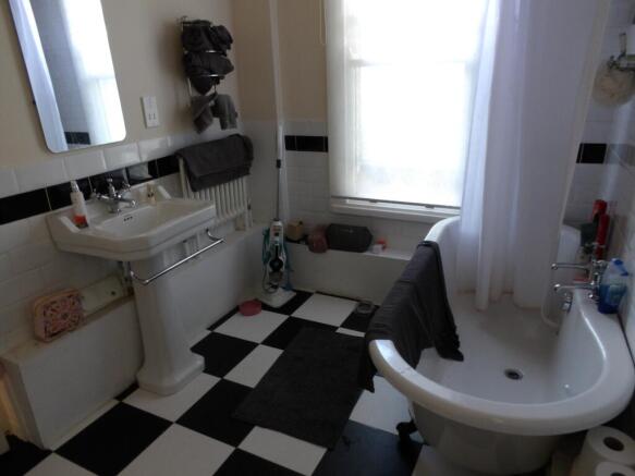Photo 6