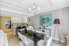 Flat 82, Bridgeman House, Radnor Terrace, London W14 8AZ