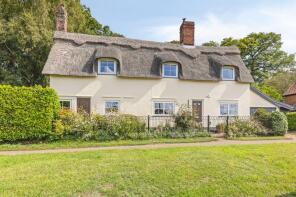Glenview, The Common, Norwich NR15 1YD
