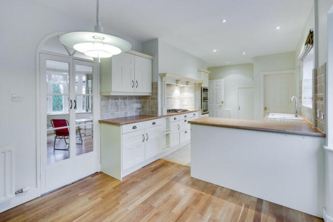 Dining kitchen