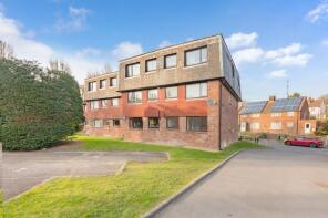 Flat 1, Castle Court, Spences Lane, Lewes BN7 2NW