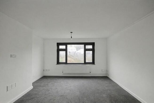 Flat 125 High Street, Ventnor, Isle of Wight, PO38 1LZ