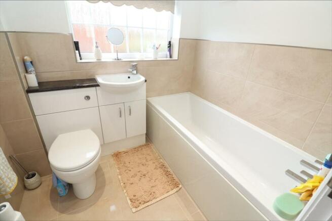 Bathroom / WC