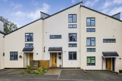 Field View, Caversham, Reading