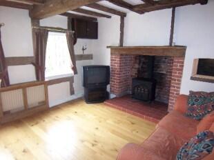 Cottage Lounge