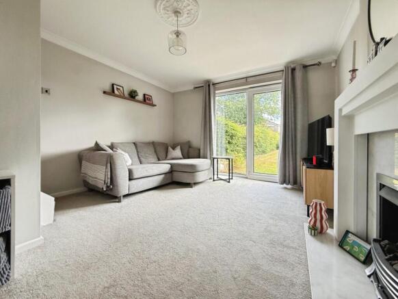 2 bed Semi-Detached for sale Image 6