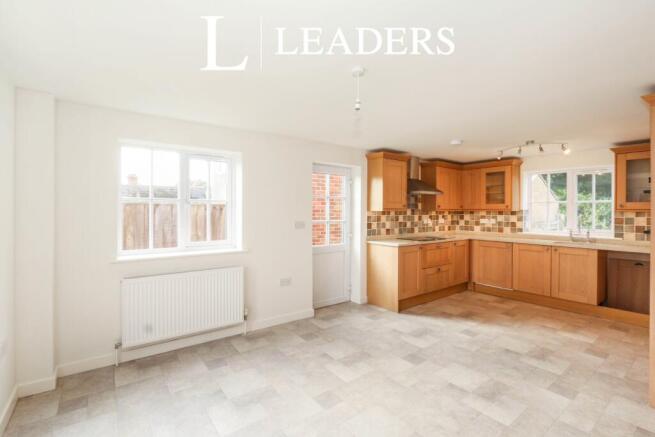 Kitchen/Breakfast Ro