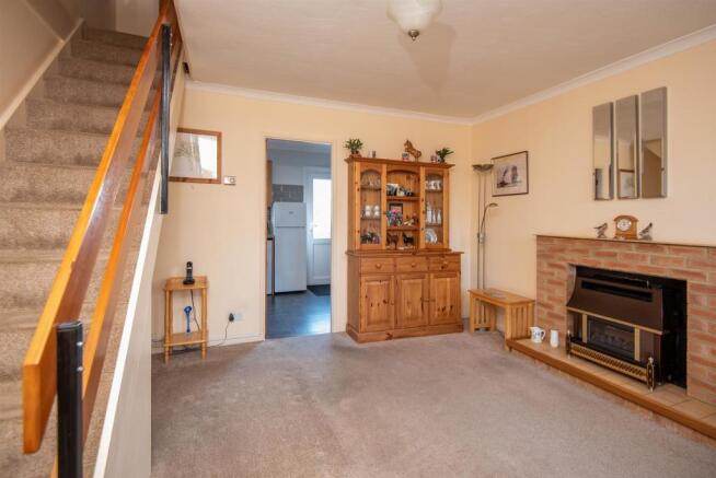 Living Room 2.jpg