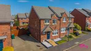 18, Ashford Way, Church Gresley, Swadlincote DE11 9TP