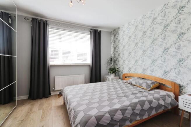 2 bed Terraced for sale Image 6