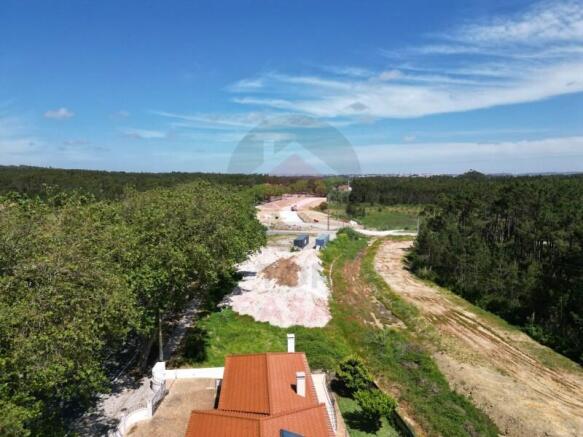 land in Foz do Arelho