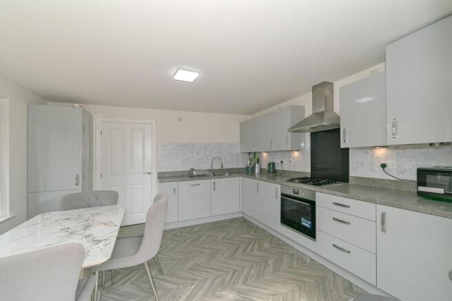Kitchen/Dining Room