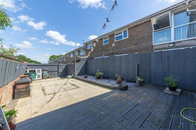 45 Wiston Path-13.jpg