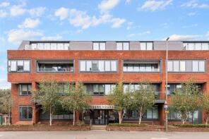 21, 57 Rosebery House, East Street, Epsom KT17 1BP