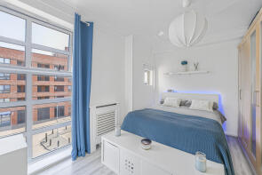 Flat 31, Charlesmere Gardens, Thames Reach, London SE28 0NG