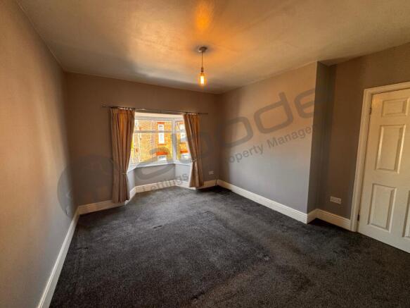 2 bed End of Terrace to rent Image 7