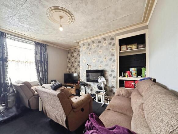 2 bed Terraced for sale Image 5