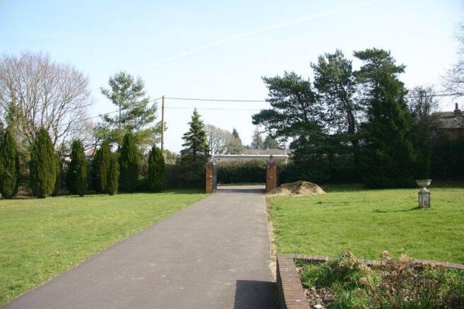 Drive Way