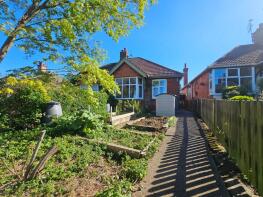 52, Masefield Way, Northampton NN2 7JU