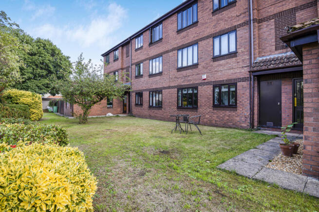 beechmount court