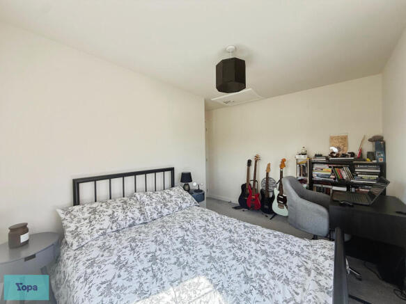 3 bed Detached for sale Image 12