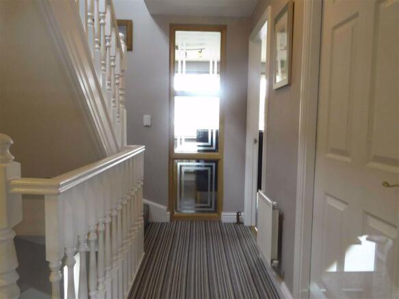 Landing 1st Floor